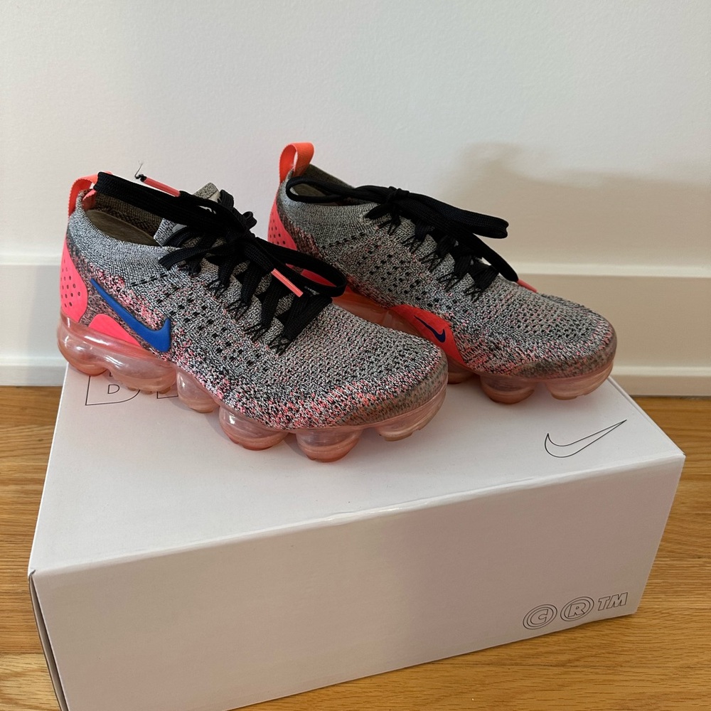 Nike Vapormax Size 6